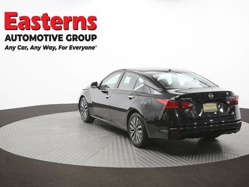 Used 2023 Nissan Altima 2.5 SV FWD image 36