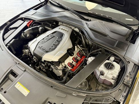 Used 2015 Audi A8 L 3.0T w/ Premium Package image 19