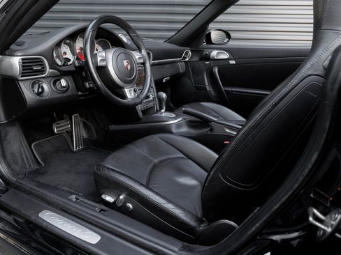 Used 2006 Porsche 911 Carrera 4S AWD/4WD image 4