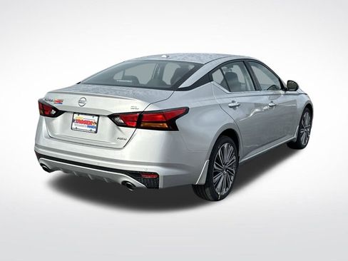 New 2025 Nissan Altima 2.5 SL image 5