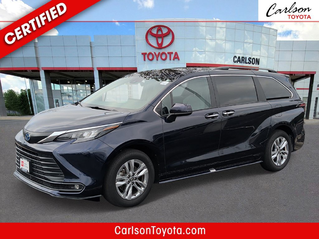 Certified 2025 Toyota Sienna XLE w/ XLE Plus Package AWD/4WD image 1
