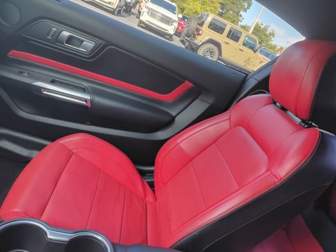 Used 2021 Ford Mustang GT Premium w/ Equipment Group 401A image 10