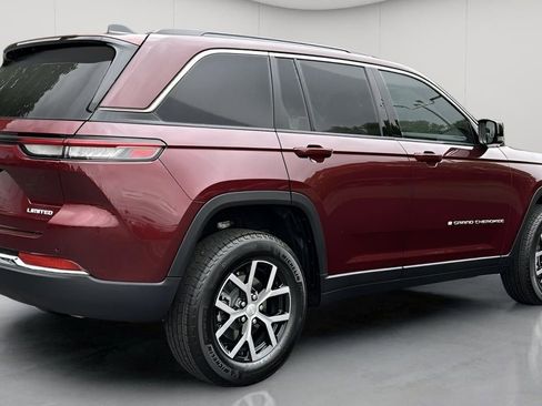 New 2025 Jeep Grand Cherokee Limited w/ Trailer Tow Package image 5