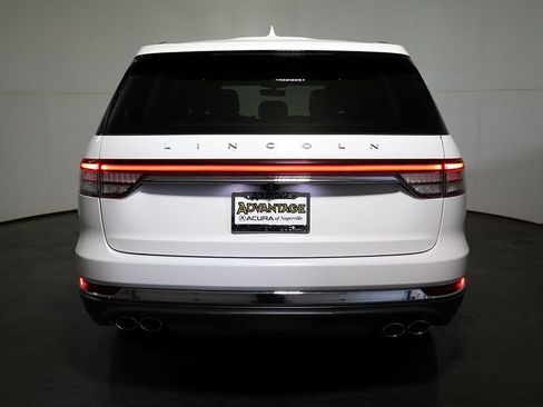 Used 2020 Lincoln Aviator Reserve w/ Equipment Group 201A AWD/4WD image 10