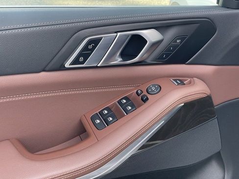 Certified 2022 BMW X5 xDrive40i image 14