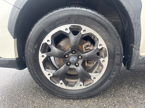 Used 2021 Subaru Crosstrek 2.0i Premium w/ Moonroof Package image 14