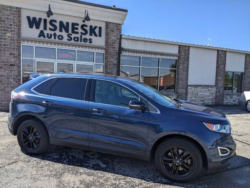 Used 2017 Ford Edge SEL w/ Equipment Group 201A AWD/4WD image 2