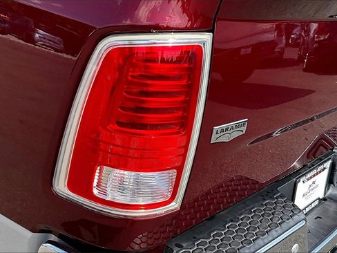 Used 2016 RAM 3500 Laramie image 31