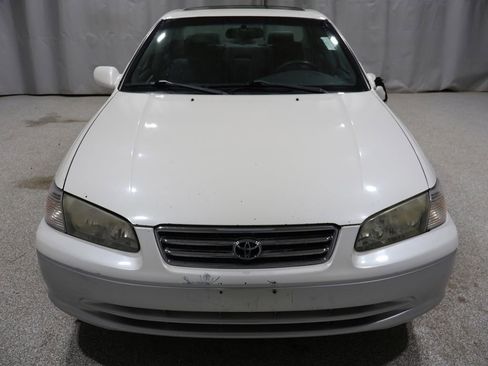 Used 2001 Toyota Camry LE image 7