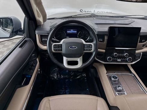 Used 2023 Ford Expedition Limited image 24