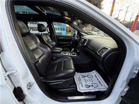 Used 2017 Jeep Grand Cherokee Trailhawk w/ Trailhawk Luxury Group image 29