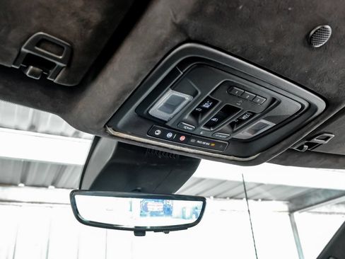 Used 2025 GMC Sierra 2500 Denali Ultimate AWD/4WD image 22