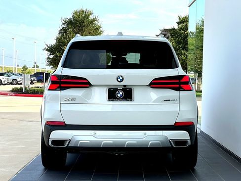 New 2026 BMW X5 xDrive40i w/ Premium Package AWD/4WD image 6