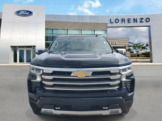 Used 2025 Chevrolet Silverado 1500 High Country w/ High Country Premium Package video 2