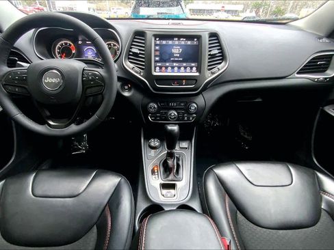 Used 2022 Jeep Cherokee Trailhawk w/ Trailer Tow Group image 16