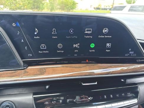 Used 2024 Cadillac Escalade ESV Sport Platinum w/ LPO, ONYX Package AWD/4WD image 13