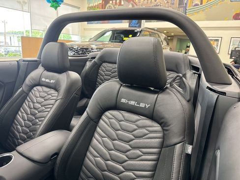 New 2026 Ford Mustang GT Premium w/ GT Performance Package RWD image 9