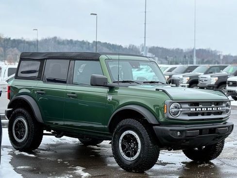 Used 2023 Ford Bronco Big Bend w/ Sasquatch Package image 34
