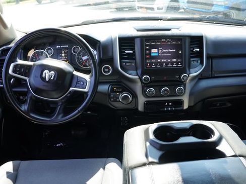 Used 2019 RAM 1500 Big Horn AWD/4WD image 18