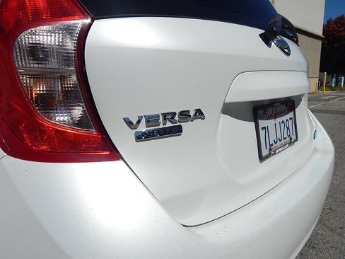 Used 2014 Nissan Versa Note SV image 11