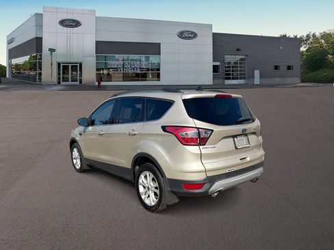 Used 2018 Ford Escape SEL AWD/4WD image 7