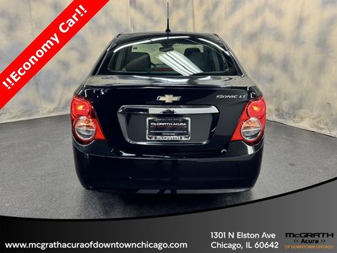 Used 2013 Chevrolet Sonic LT image 6