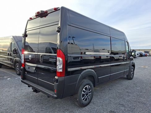 New 2025 RAM ProMaster 2500 w/ Quick Order Package 22H SLT+ image 4