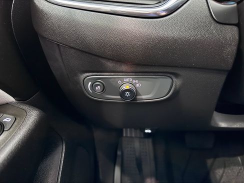 Certified 2023 Chevrolet Equinox LT AWD/4WD image 24