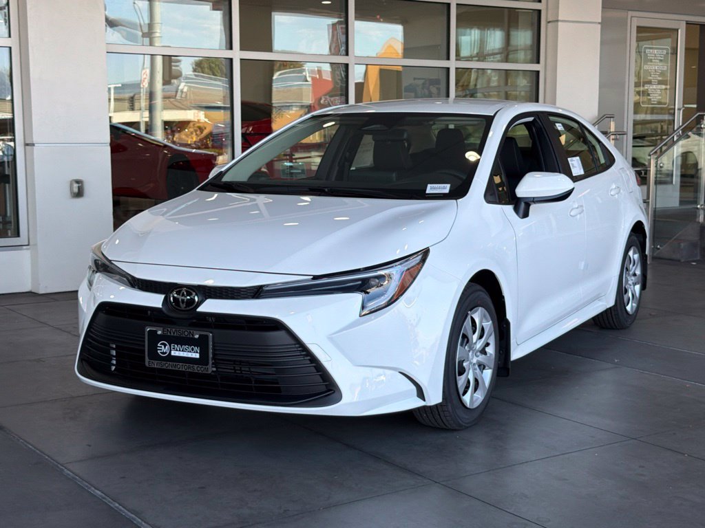 New 2027 Toyota Corolla LE FWD image 2
