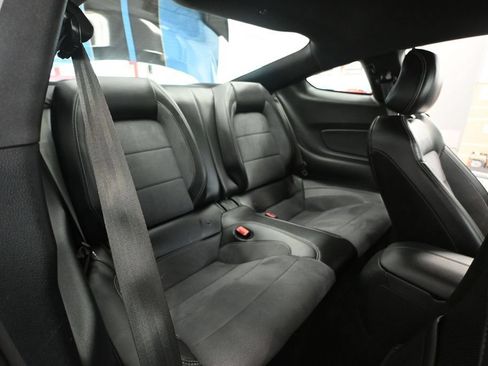 Used 2020 Ford Mustang Shelby GT350 w/ Technology Package RWD image 40