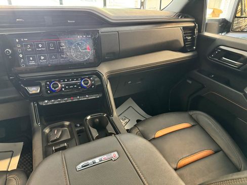Used 2026 GMC Sierra 3500 AT4 w/ AT4 Premium Plus Package AWD/4WD image 25