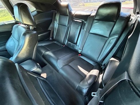 Used 2016 Dodge Challenger SXT Plus image 11