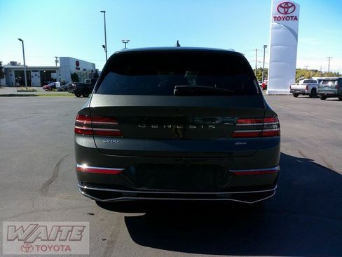 Used 2025 Genesis GV80 2.5T Standard image 3