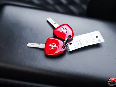 Used 2014 Ferrari California RWD image 87
