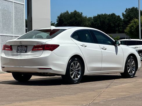 Used 2020 Acura TLX FWD image 4