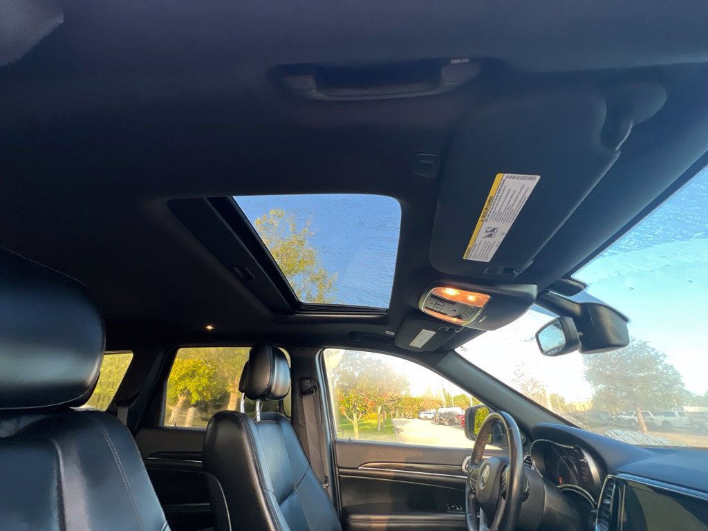 Certified 2020 Jeep Grand Cherokee Limited RWD image 29