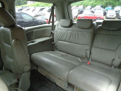 Used 2005 Honda Odyssey EX-L image 16