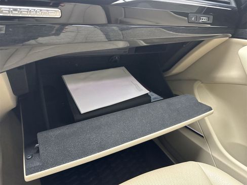 Used 2018 Audi Q7 3.0T Premium Plus w/ Premium Plus Package image 24