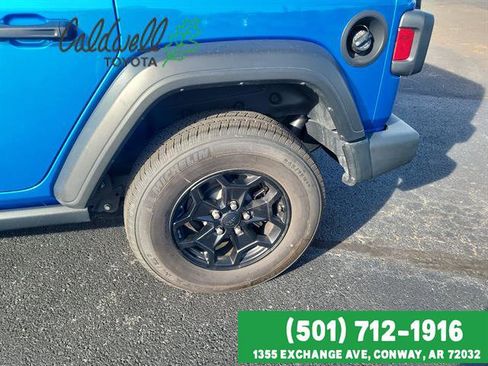 Used 2022 Jeep Wrangler Sport S image 9