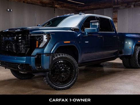 Used 2026 GMC Sierra 3500 Denali Ultimate image 5