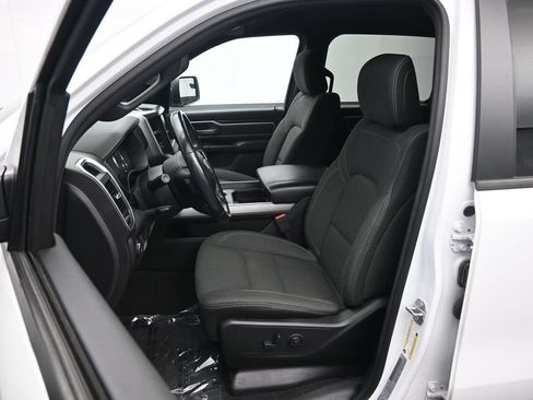 Used 2020 RAM 1500 Big Horn AWD/4WD image 22