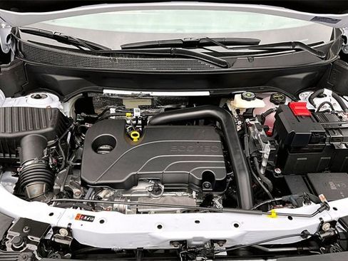 New 2026 Chevrolet Equinox ACTIV w/ Convenience Package III image 11