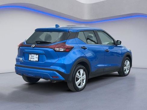 Used 2021 Nissan Kicks S FWD image 6