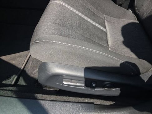 Used 2023 Honda Accord Sport image 18