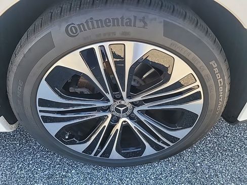 Used 2025 Mercedes-Benz E 350 Sedan image 7