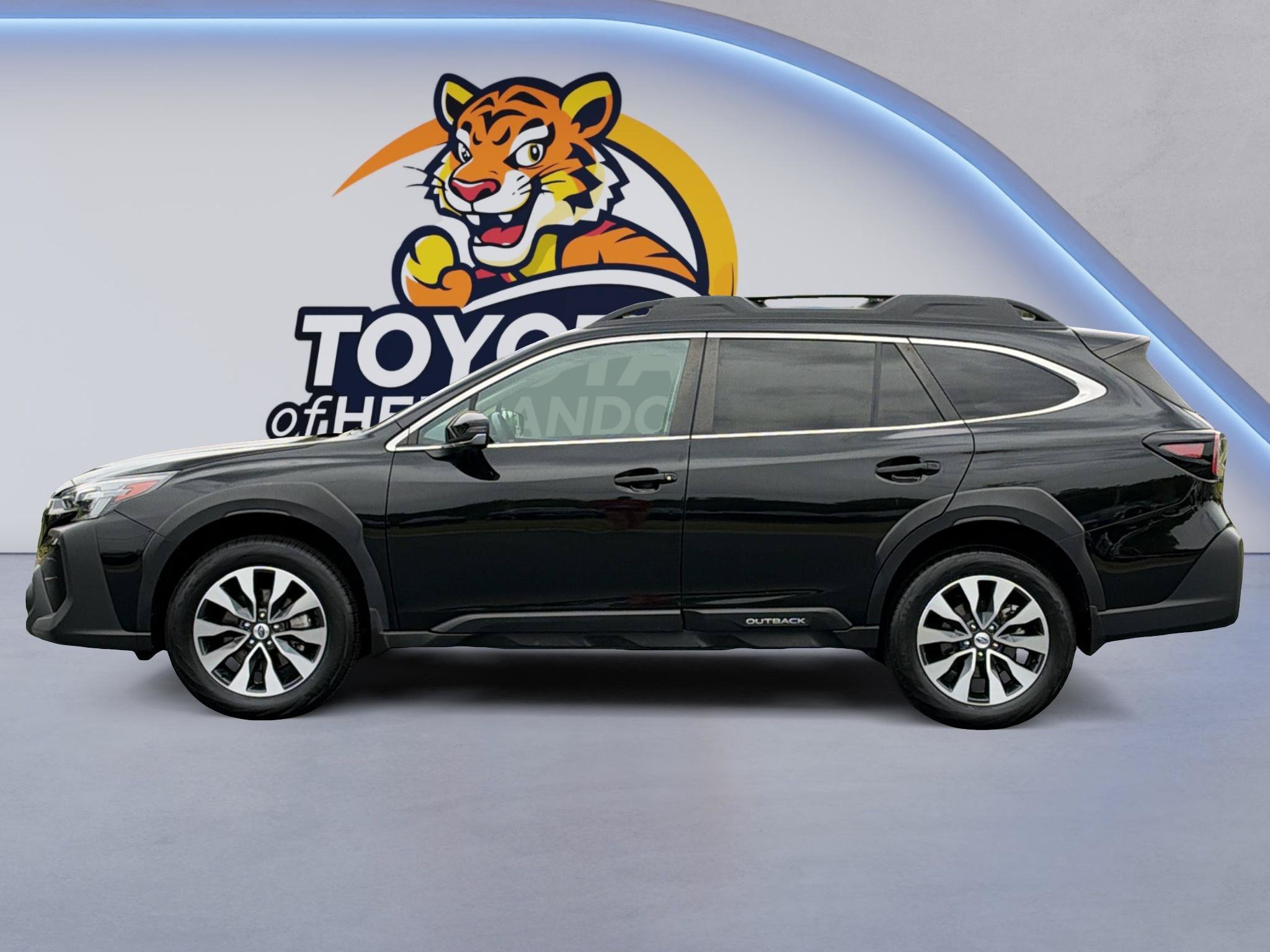 Used 2024 Subaru Outback Limited AWD/4WD image 9