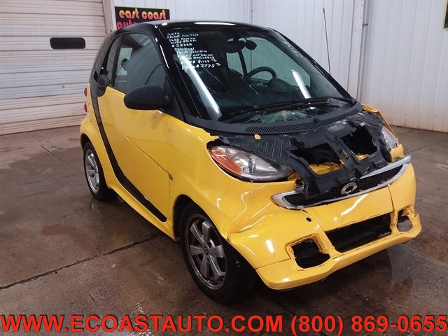 Used 2014 smart fortwo passion RWD image 1