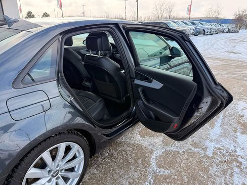 Used 2017 Audi A4 2.0T Premium w/ Convenience Package image 22