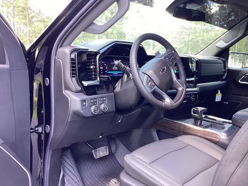 New 2026 Chevrolet Silverado 1500 RST w/ RST All Star Premium Package AWD/4WD image 15
