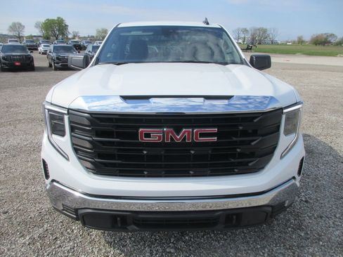 New 2026 GMC Sierra 1500 Pro image 11